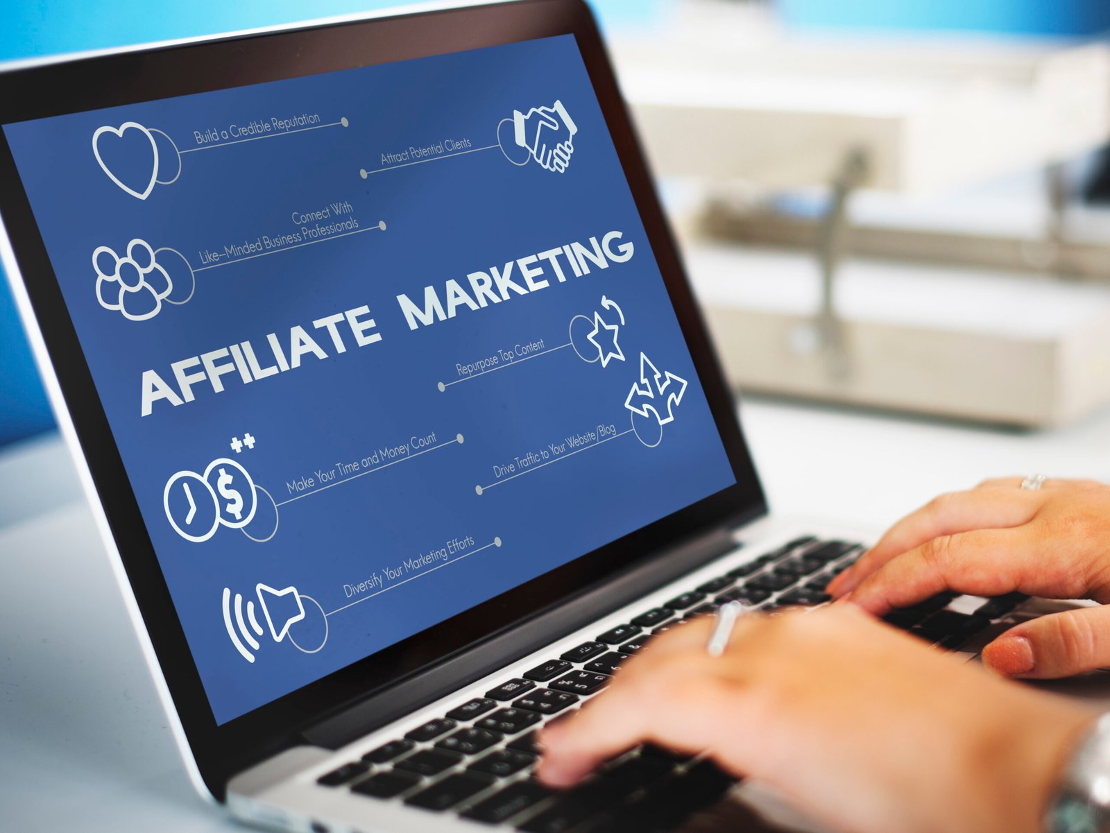 5 Reasons to Invest in Affiliate Marketing